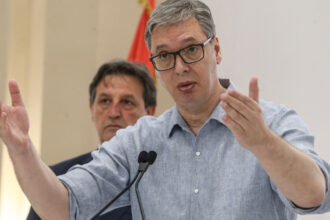serbia suspenda total exporturile de arme vucic cui sa trimit munitii in antarctica 685a4c83f141c