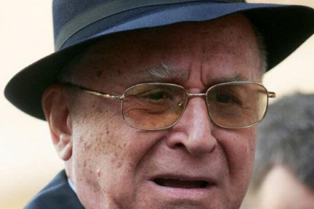 starea lui ion iliescu s a inrautatit anuntul medicilor de la spitalul sri 685cf12fdd90c