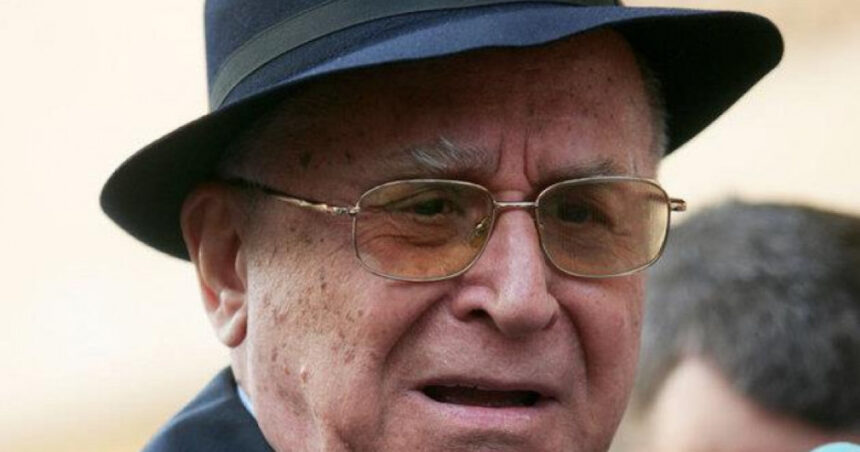 starea lui ion iliescu s a inrautatit anuntul medicilor de la spitalul sri 685cf12fdd90c