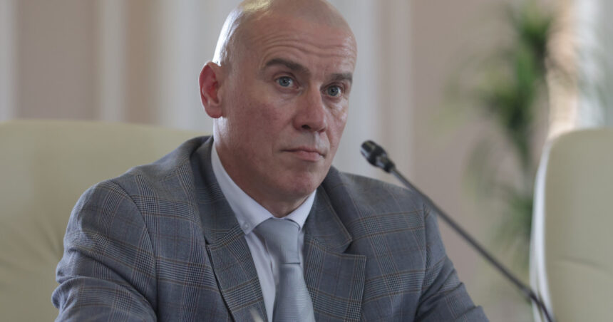 taierea sporurilor otova e cel putin la fel de frustranta ca acordarea lor la gramada spune ministrul culturii 685ef5f5df3f5
