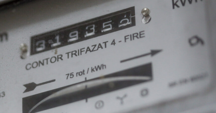 tichete de 50 de lei pe luna pentru plata facturilor la electricitate cine beneficiaza si cum se fac inscrierile 685e3f2632ad1