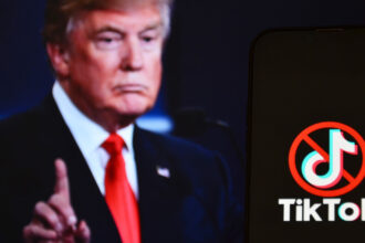 tiktok pasuit pentru a treia oara de donald trump termenul pentru blocarea retelei sociale in sua prelungit cu inca 90 de zile 685255672d953