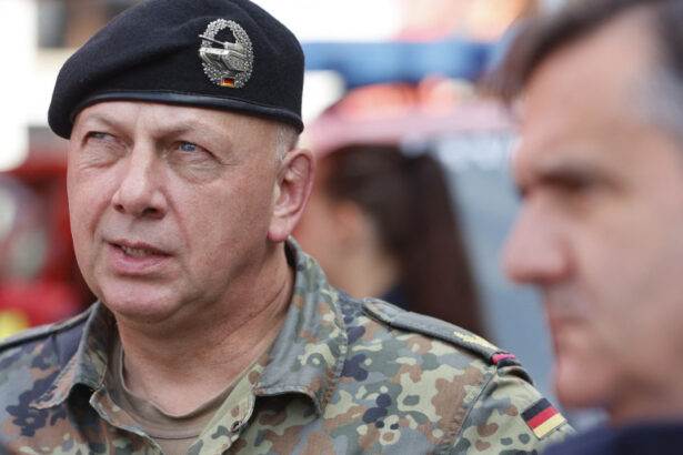 un general german pledeaza pentru serviciul militar obligatoriu nu vom avea cu ce sa protejam nici infrastructura critica 683e9ea999b24
