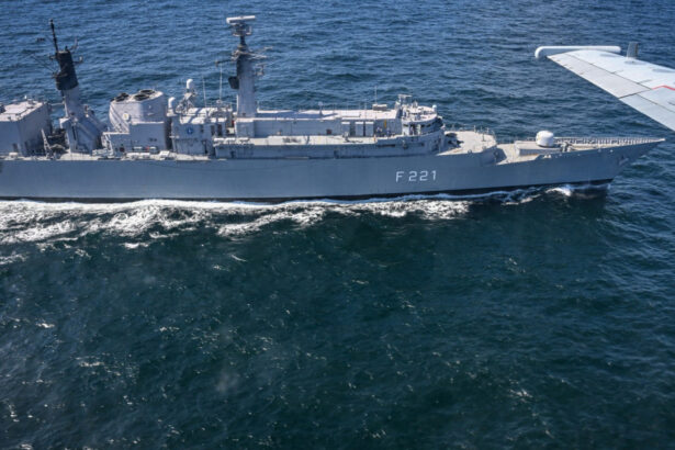 un marinar de pe fregata regele ferdinand a fost dat disparut in mediterana unde nava participa la un exercitiu naval 683c630403dc7
