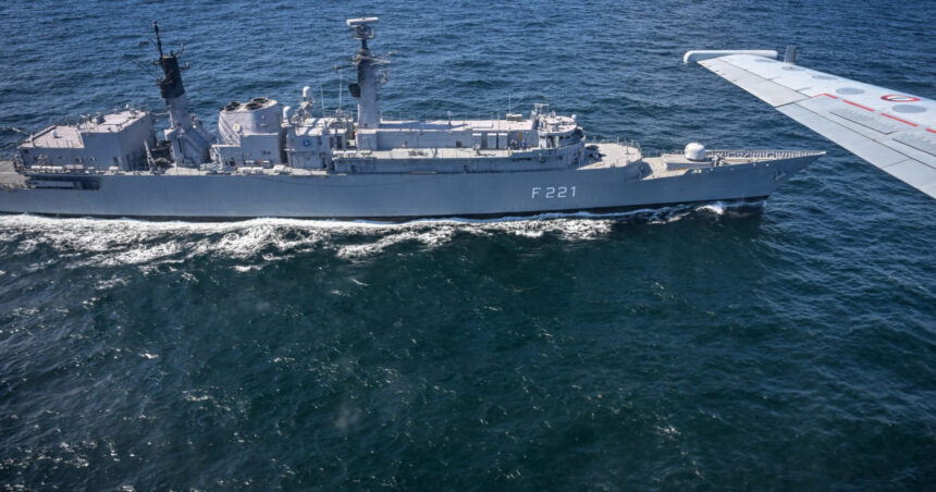 un marinar de pe fregata regele ferdinand a fost dat disparut in mediterana unde nava participa la un exercitiu naval 683c630403dc7