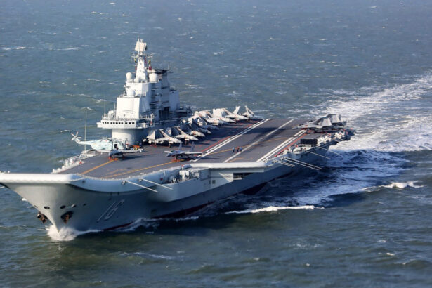 un portavion chinez a navigat pentru prima data la est de insula iwo jima japonia a transmis un mesaj adecvat chinei 6846c81e48bd9
