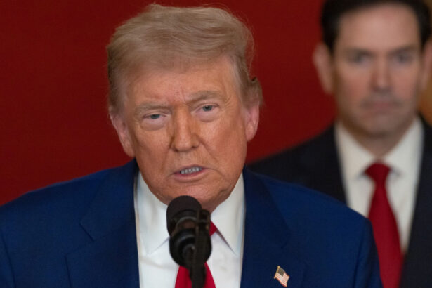video donald trump ameninta cu noi atacuri dupa ce sua au distrus instalatiile nucleare iraniene fie va fi pace fie va fi o tragedie 6857a4c5b7b3e