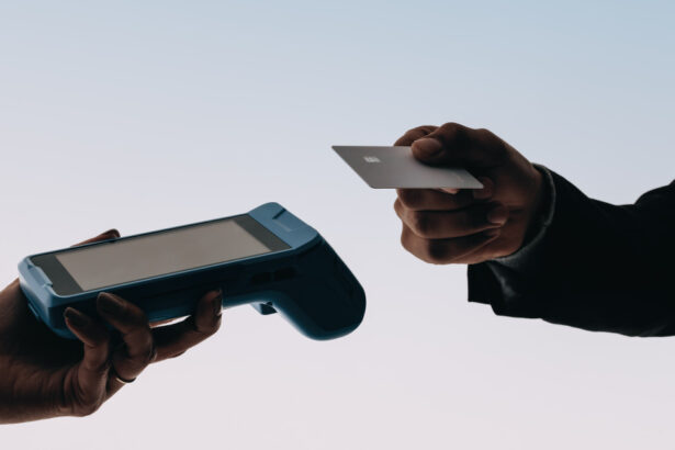 video economistii critica propunerea taxei pe tranzactii bancare daca vrem sa fuga toti banii din tara sau faliment e o masura buna 68444d2f7af24