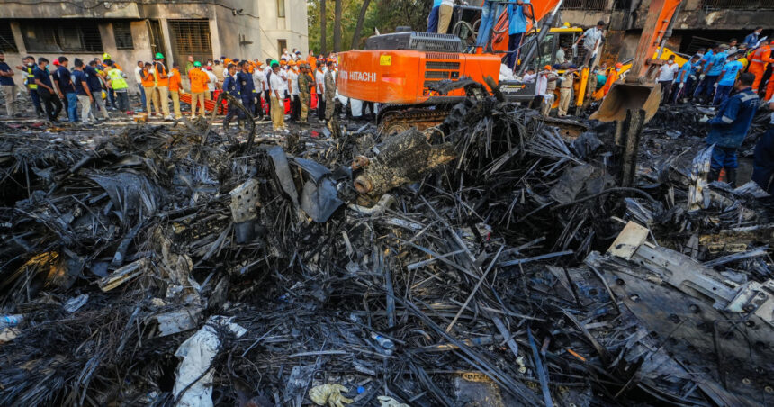 video experti britanici si americani participa la ancheta tragediei aviatice din india reuniune cobra de urgenta nationala in marea britanie 684b38d8c541c