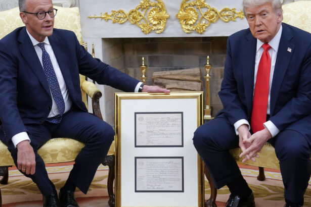 video friedrich merz i a facut cadou lui trump certificatul de nastere al bunicului sau friedrich trump un nume german serios 6841fc007ac86