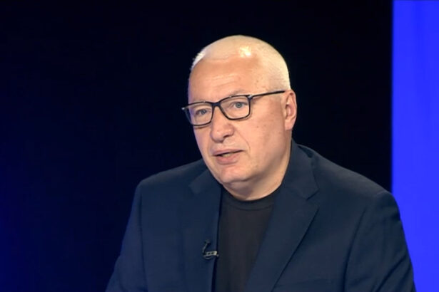 video iulian fota fost consilier prezidential romania se va confrunta in urmatorii ani cu o cursa grea care presupune pericole majore 683c61d7f0747