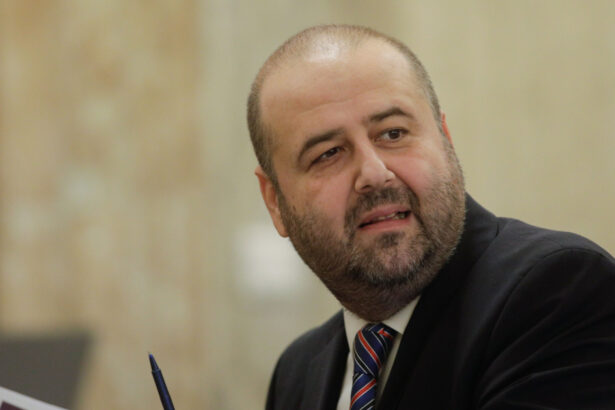video mihai busuioc a fugit de intrebari privind cv ul sau dupa audierea din senat pentru postul de judecator ccr lucrurile sunt clare 685a841278aae