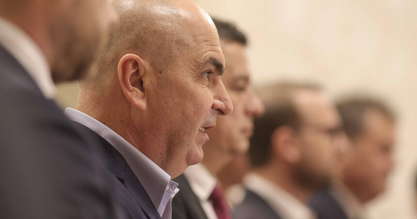 video negocieri pentru viitorul guvern conditia pusa de psd ca sa il accepte premier pe ilie bolojan surse 684754f8e9ab5