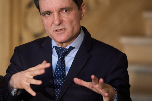 video nicusor dan discuta astazi cu oficialii comisiei europene despre deficitul excesiv si pnrr 683e95827e799