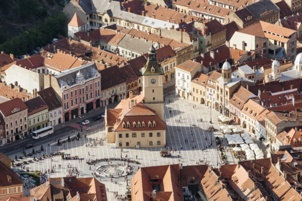 video obligati sa refaca fatadele cladirilor pe cheltuiala proprie ce risca mii de proprietari din brasov daca nu si renoveaza locuintele 6857c9a54baf5