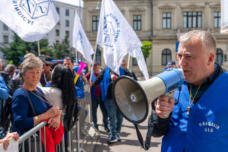 video sindicatele au sedinta astazi pentru a stabili noi proteste din cauza ordonantei austeritatii 686234d20ce0b