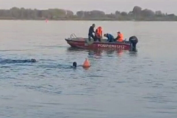 video tragedie pe dunare un baiat de 16 ani a murit inecat in zona corabia judetul olt 685509a403975