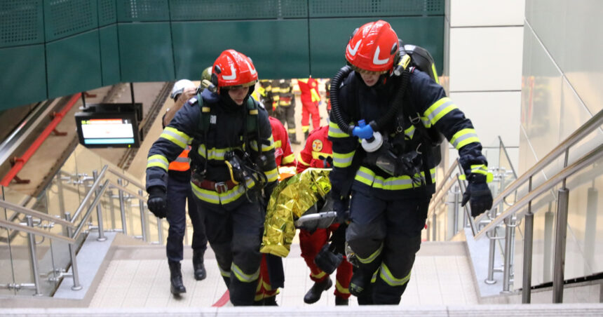 videofoto explozie simulata la metrou zeci de victime evacuate ziua a doua a exercitiului seism 2025 6857cad0acb61