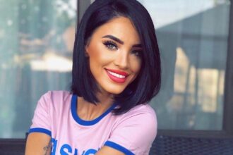 adelina pestritu amendata si lasata fara permisul de conducere imi pare sincer rau 68821d7d99989