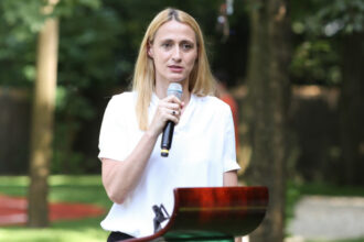 camelia potec dupa calificarea lui popovici in finala cm va incerca sa se claseze cat mai sus poate chiar si cu un record personal 6888ad9cb7cee