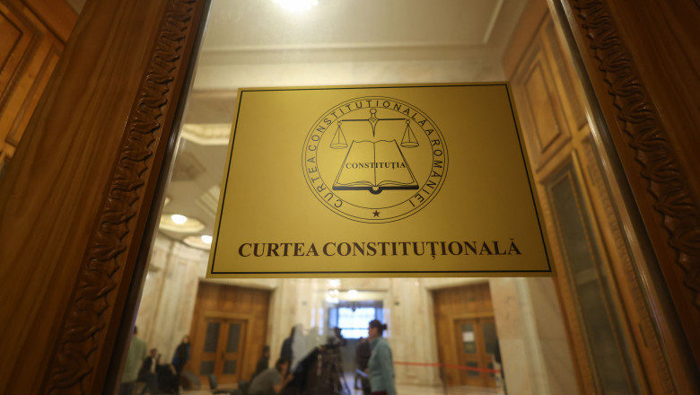 ccr dezbate astazi sesizarea lui nicusor dan pe legea privind unele masuri de combatere a antisemitismului si
