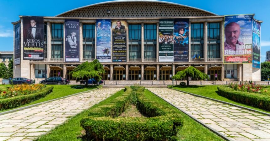 cine a fost primul artist care a cantat la sala palatului dupa revolutie experienta de atunci a fost de neuitat cantareata este foarte iubita de romani 686deb9156912