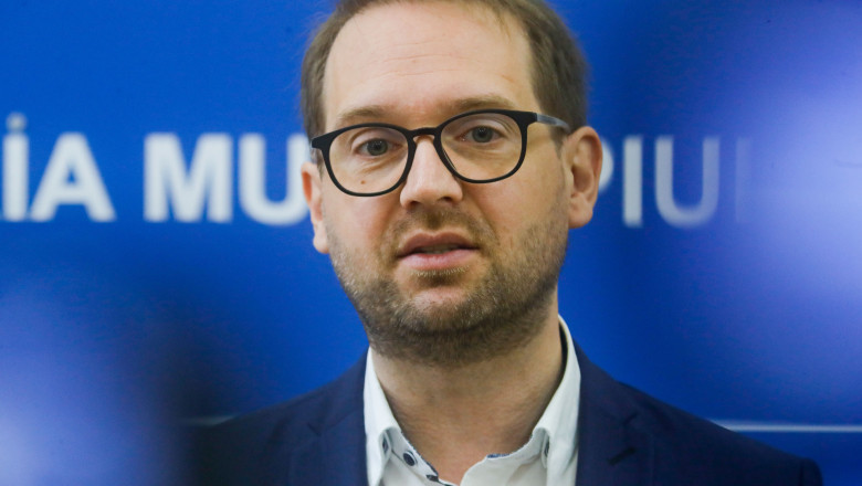 dominic fritz anunta ca va sesiza csm dupa aparitia stenogramelor cu discutiile dintre piedone si sotia sa 68821686e7818