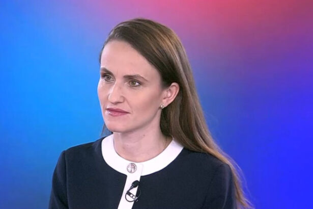 exclusiv ministrul de externe oana toiu despre noile tarife vamale anuntate de donald trump lucrurile se mai pot schimba 68740ae93ee54