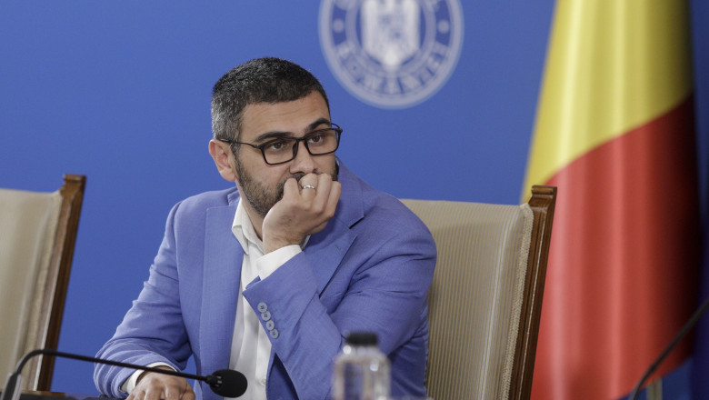 florin manole despre sefii de la stat care si reduc voluntar salariile e populism 68748c03d7bc1