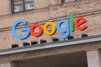 googles new ai feature lets you virtually try on clothes 68822f0db35b5