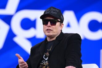 grok 4 seems to consult elon musk to answer controversial questions 687058e2aa047