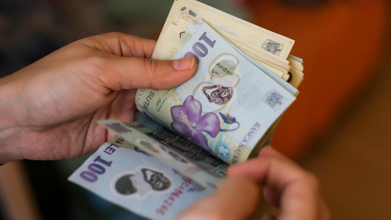 inflatia din romania va creste la 62 la sfarsitul anului iar cresterea economica este estimata la 13 reuters 686c0a05597f0
