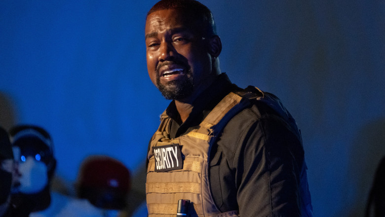 kanye west interzis in australia dupa ce a lansat o piesa in care il glorifica pe hitler autoritatile i au anulat viza 68651e320e820