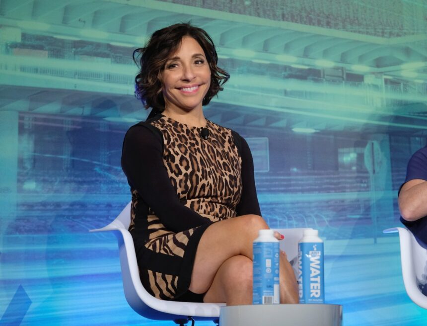 linda yaccarino steps down as ceo of elon musks x 686e8539da4fa