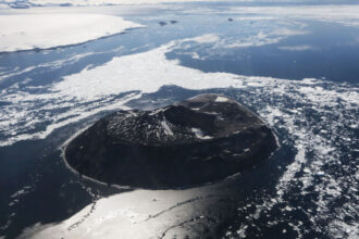 lupta pentru control in arctica se intensifica ce interese au in zona cele mai puternice natiuni ale lumii mai riscant ca niciodata 6872611908e1d