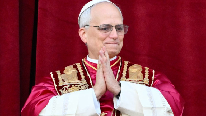 papa leon nou apel pentru incetarea barbariei razboiului dupa ce singura biserica catolica din gaza a fost bombardata 687cf662d4b17