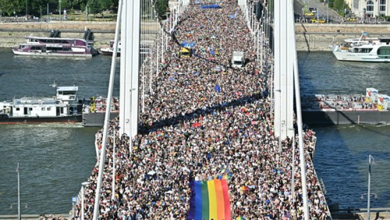 politia ungara anunta ca nu i va ancheta pe participantii la marsul pride din budapesta 686ceb11bac97