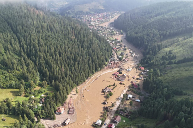 predoiu despre inundatiile din suceava ruperea de nori si revarsarea apelor intr o vale ingusta au format o capcana perfecta 6887e365ae22a