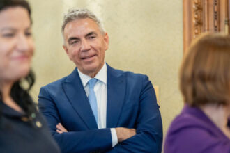 psd si pnl reactii in scandalul anastasiu zamfir credibilitatea este zero fenechiu premierul si presedintele sa faca o analiza 6883766feb504
