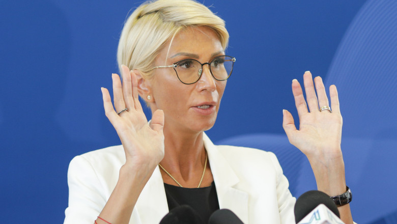 raluca turcan psd sa ne spuna clar vrem sa mergem mai departe impreuna sau alege sa si asume oficial un alt rol 686d2b83af594