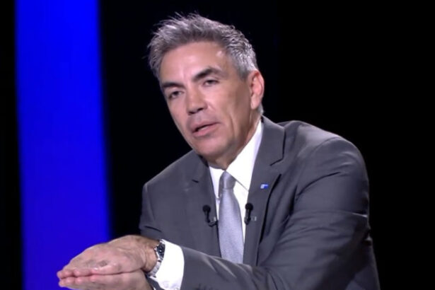 sindicalistii din aparatul de lucru al guvernului cer demisia lui dragos anastasiu 68849ccb20d9e