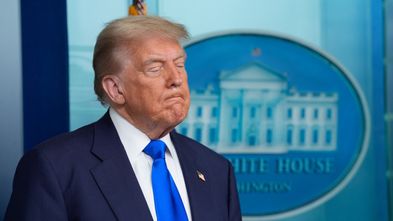 trump se da neutru ii cere lui zelenski sa nu atace moscova si lui putin sa accepte un armistitiu rachete patriot pe drum spre kiev 687753aacbf18