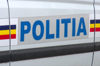 un barbat plecat de la spitalul de neuropsihiatrie sapoca a fost gasit de politisti in zona mall urilor 6885113e7cabf