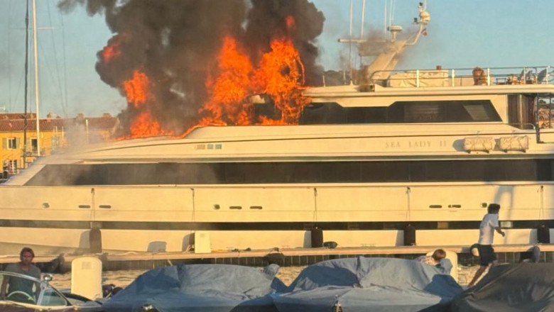 un iaht de lux a luat foc joi seara in portul saint tropez cu cat se inchiria acesta 6871008dc1f75