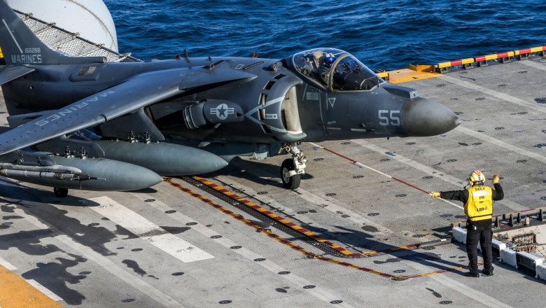video cum a ajuns o firma de bauturi racoritoare sa propuna drept premiu un avion cu decolare verticala av 8b harrier si scandalul de dupa 68709a607b61b