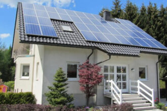 video majorarea tva scumpeste panourile fotovoltaice si bateriile ce se intampla cu programul casa verde 68874b9aa026a
