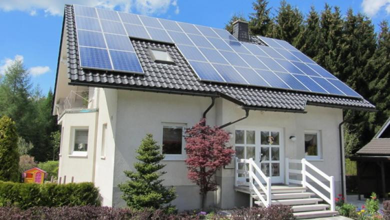 video majorarea tva scumpeste panourile fotovoltaice si bateriile ce se intampla cu programul casa verde 68874b9aa026a