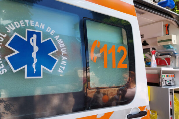 video un barbat a furat o ambulanta din curtea spitalului judetean giurgiu a fost prins dupa o urmarire spectaculoasa in trafic 687cc9915e986