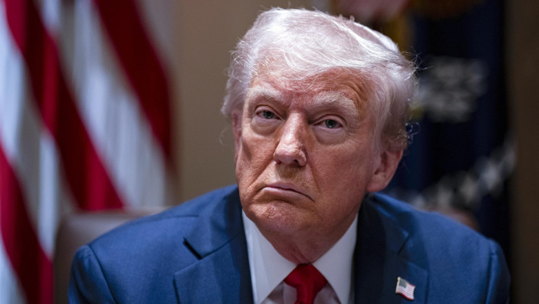 zelenski nu trebuie sa atace moscova spune trump nu sunt de partea nimanui vreau sa opresc macelul 6877240505c27