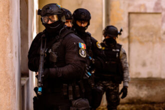 34 de perchezitii in bucuresti si in judetele constanta tulcea prahova si buzau intr un dosar de proxenetism 6895974f55e3a